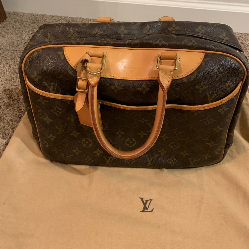 Louis Vuitton Deauville